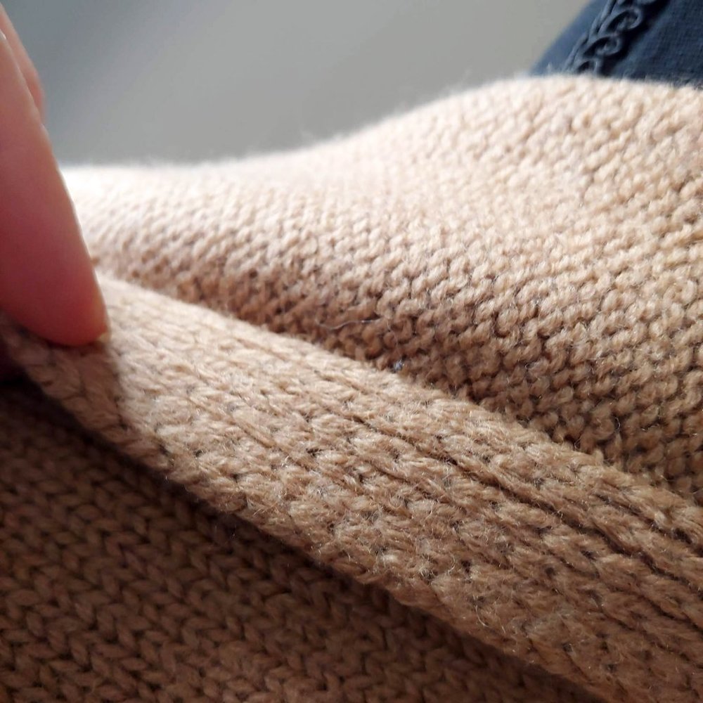 [SOLD] Babaton Thackeray Sweater Cardigan Coatigan Constant Camel - Picture 13 of 16